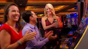 vibet7 ကာစီနို Myanmar ကစားသမားများ Baccarat Roulette Blackjack MMK ကျပ်ငွေဖြင့် Online Casino ကစားနေသောမြင်ကွင်း