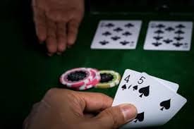 vibet7 Slots အမျိုးအစားများ Classic Video Megaways Progressive Jackpot Myanmar Online Slots MMK ကစားသမား ကစားနေသောမြင်ကွင်း